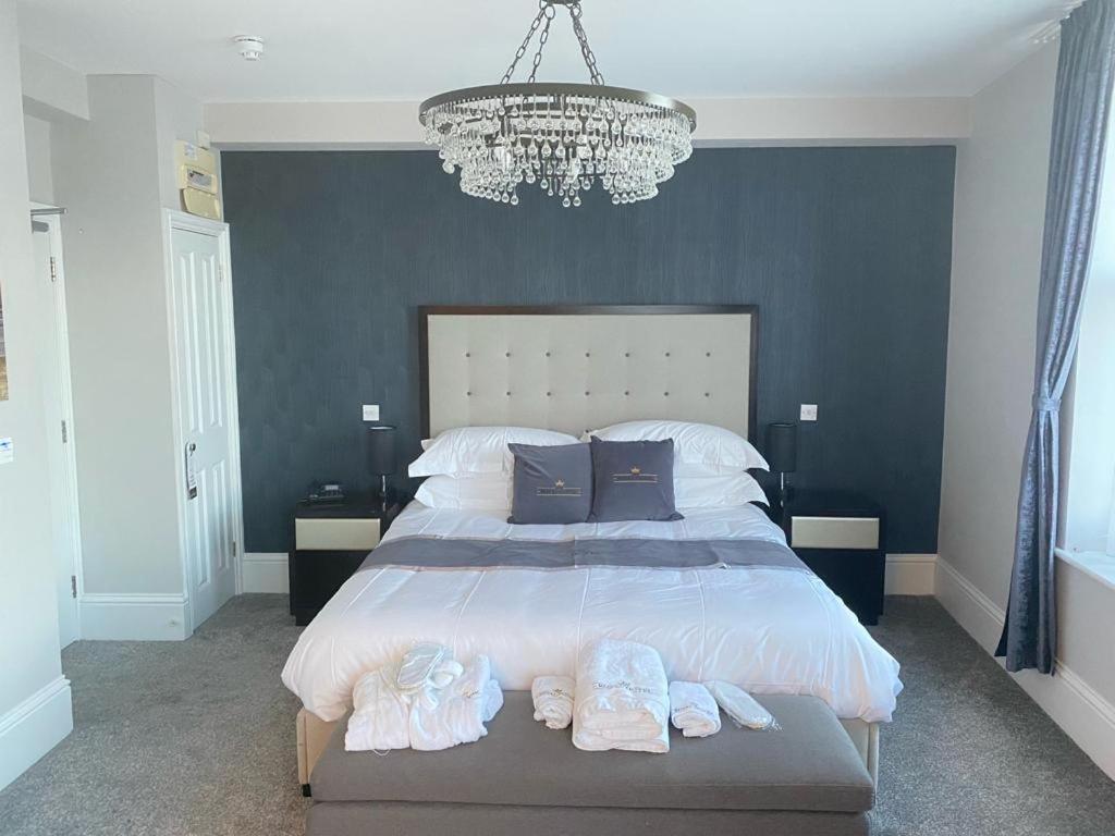The Royal Hotel - Clacton On Sea 外观 照片