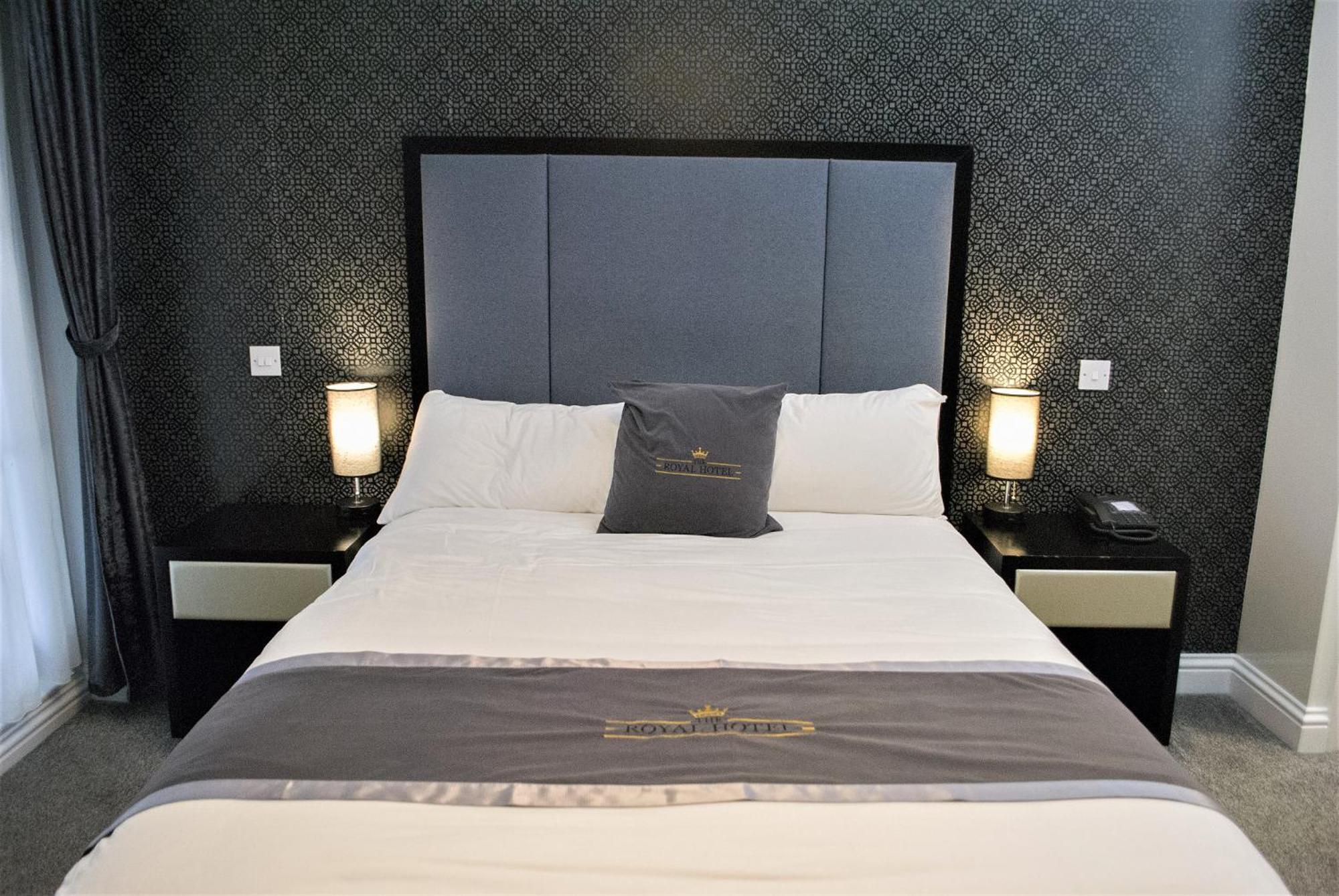 The Royal Hotel - Clacton On Sea 外观 照片